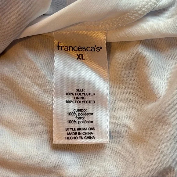 Francesca's Collections Blue and White Floral Romper - Picture 4 of 4